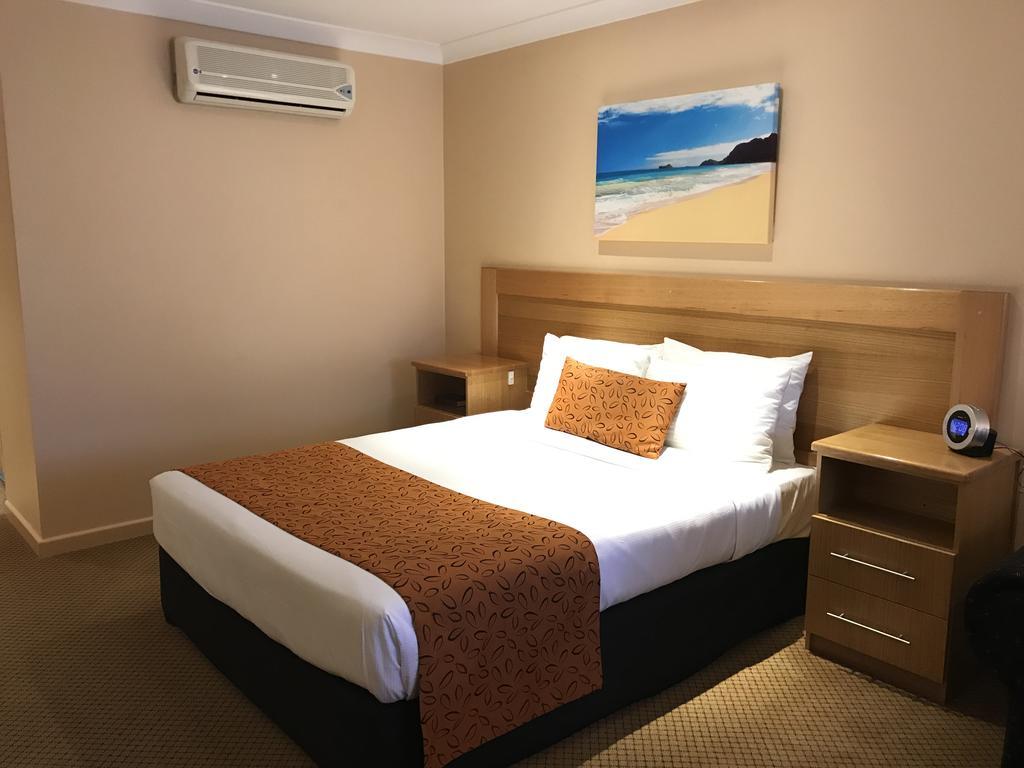 Sunseeker Motor Inn Батманс-Бэй Экстерьер фото