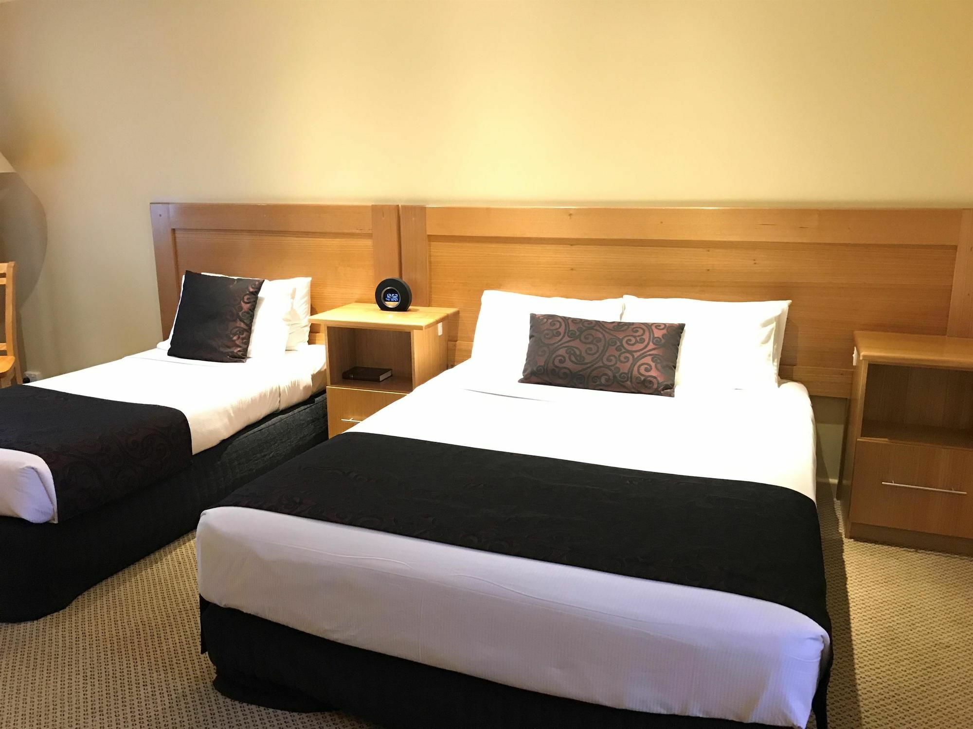Sunseeker Motor Inn Батманс-Бэй Экстерьер фото