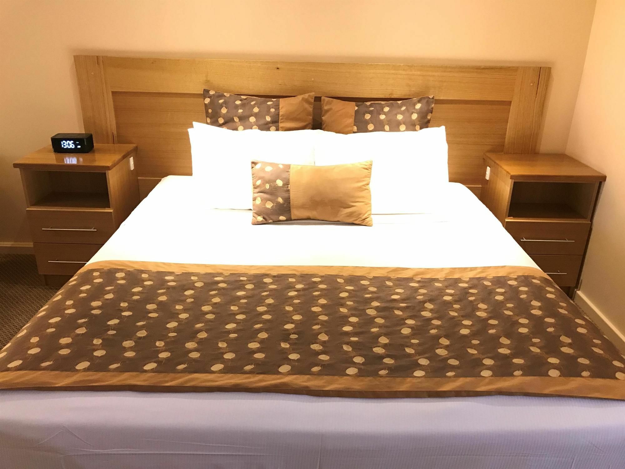 Sunseeker Motor Inn Батманс-Бэй Экстерьер фото