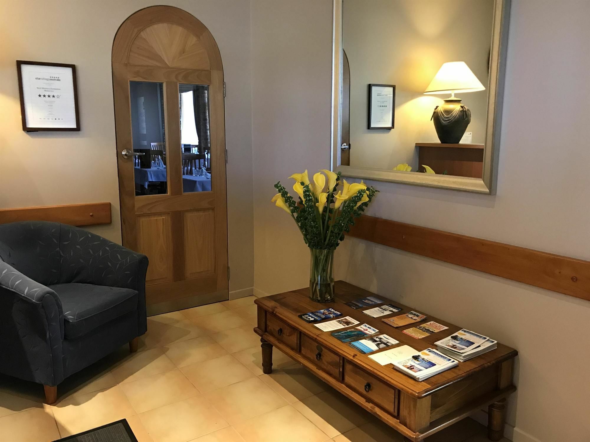 Sunseeker Motor Inn Батманс-Бэй Экстерьер фото