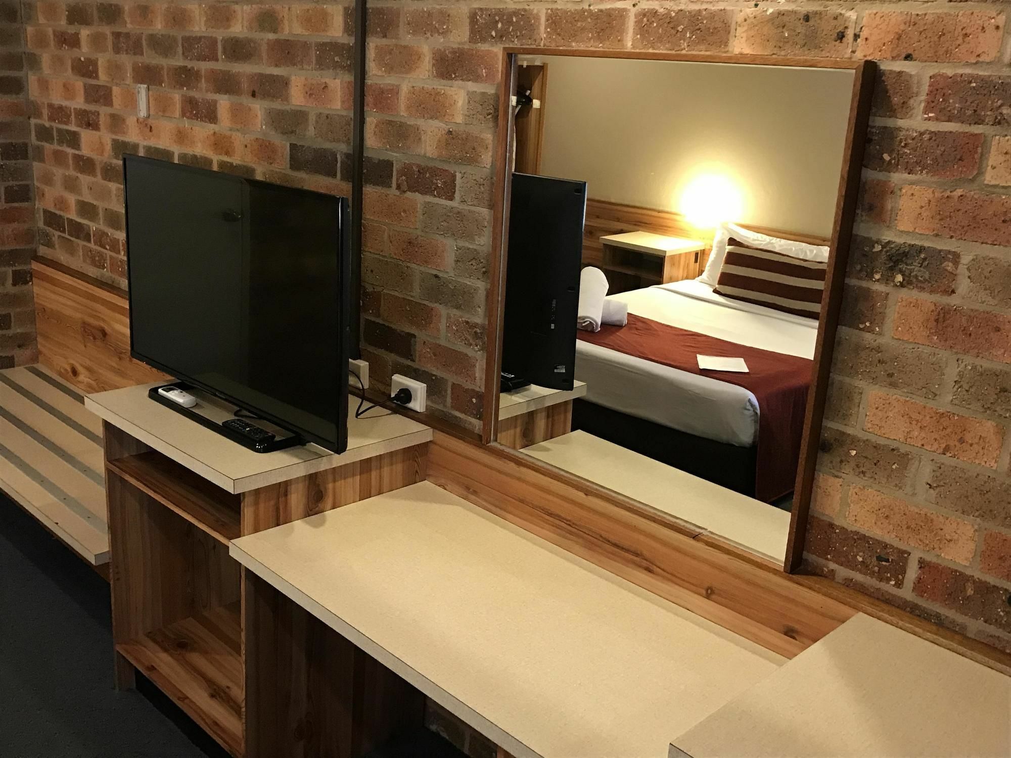 Sunseeker Motor Inn Батманс-Бэй Экстерьер фото